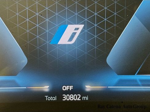 Used 2023 BMW 330e xDrive w/ Premium Package image 12