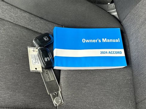 Used 2024 Honda Accord LX image 10