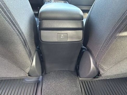 New 2026 Nissan Sentra SV w/ SV Convenience Package FWD image 25