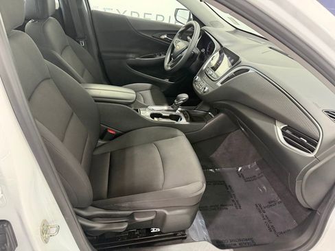 Used 2023 Chevrolet Malibu LT w/ Driver Confidence Package FWD image 29