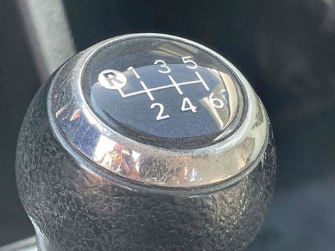 Used 2019 Toyota Corolla SE image 23