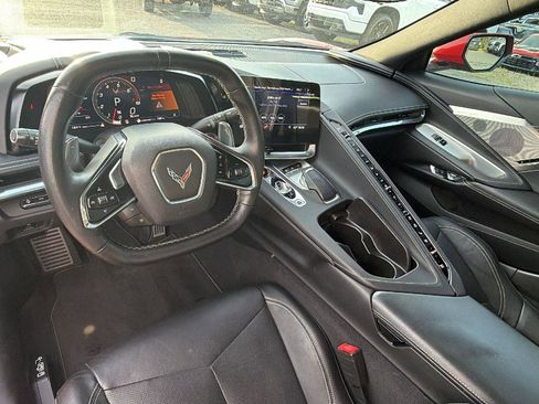 Used 2020 Chevrolet Corvette Stingray Preferred Conv w/ 2LT Preferred Equipment Group RWD image 18
