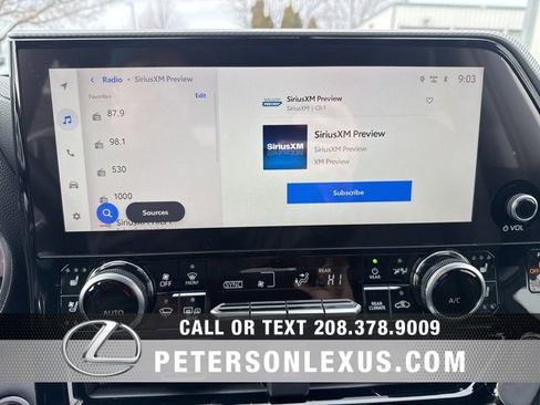 Used 2024 Toyota Highlander Platinum image 16