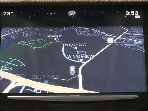 Used 2015 Cadillac SRX Luxury w/ Driver Awareness Package image 18