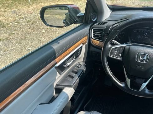 Used 2018 Honda CR-V Touring image 26
