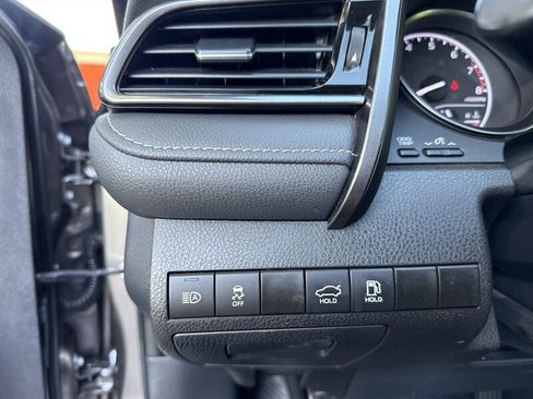 Used 2023 Toyota Camry SE FWD image 38