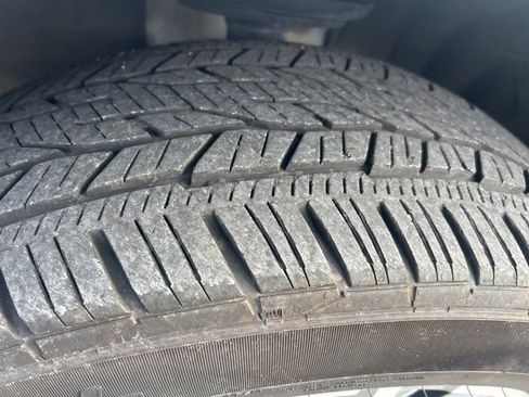 Used 2024 GMC Acadia Denali w/ Super Cruise Package image 6