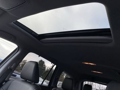 Used 2022 Honda Pilot Special Edition image 7