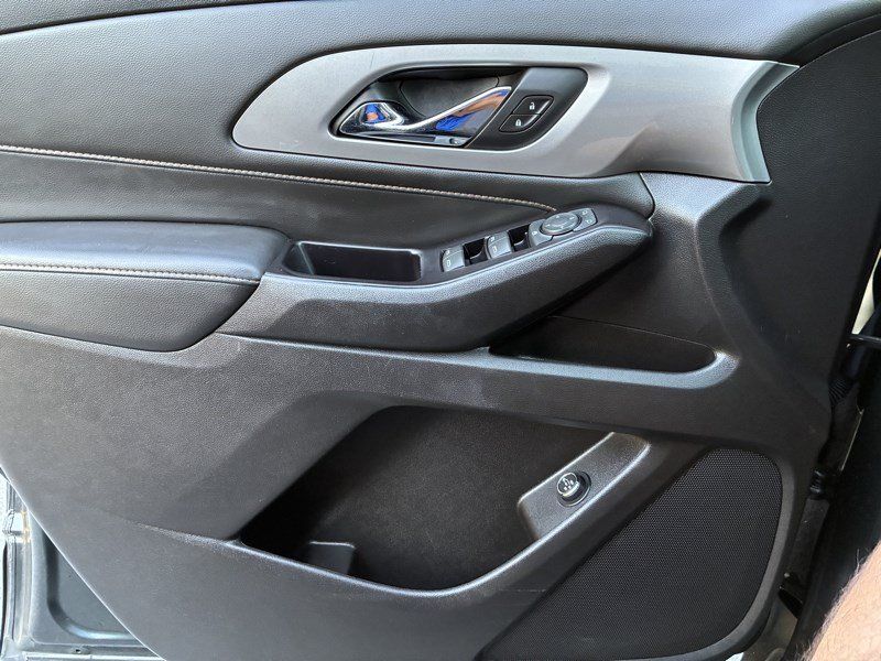Used 2019 Chevrolet Traverse LT AWD/4WD image 15