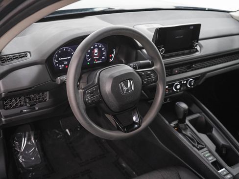 Used 2023 Honda Accord LX image 19