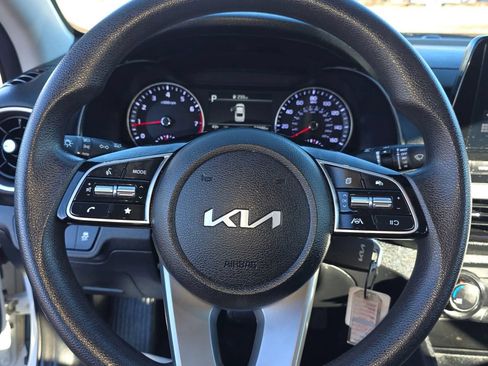 Used 2024 Kia Forte LXS FWD image 16