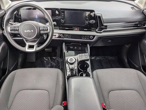 Used 2023 Kia Sportage LX image 16