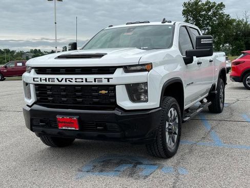 Used 2023 Chevrolet Silverado 2500 Custom w/ Custom Value Package AWD/4WD image 11
