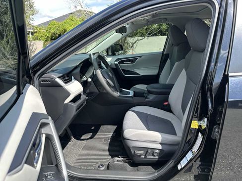 Used 2023 Toyota RAV4 XLE w/ Convenience Package AWD/4WD image 2