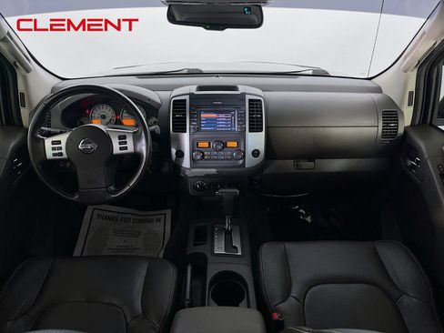 Used 2017 Nissan Frontier PRO-4X w/ Pro-4x Luxury Package AWD/4WD image 12