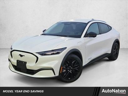 New 2025 Ford Mustang Mach-E Select w/ Comfort Package Lite