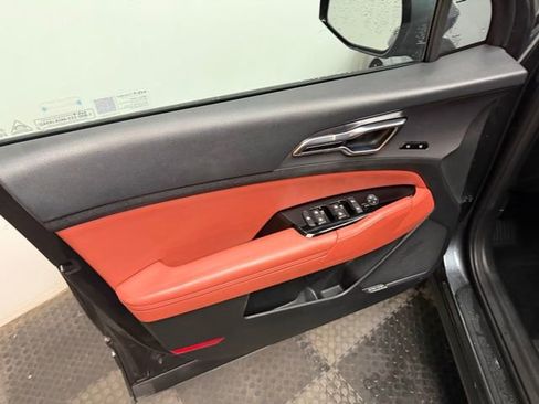 Used 2023 Kia Sportage SX image 18