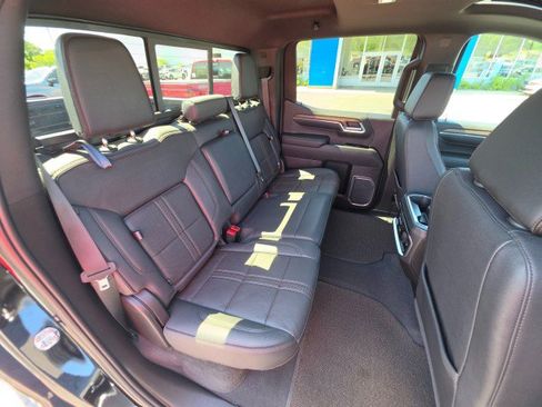 Used 2023 Chevrolet Silverado 1500 High Country AWD/4WD image 19