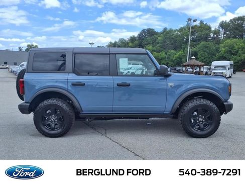 New 2025 Ford Bronco Big Bend w/ Black Diamond Package image 23