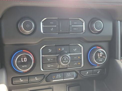 Used 2022 Chevrolet Tahoe RST w/ Luxury Package RWD image 26