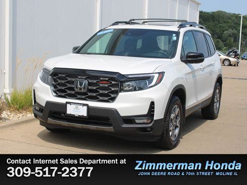 Certified 2023 Honda Passport TrailSport image 25