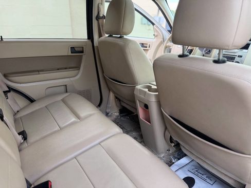 Used 2012 Ford Escape XLT image 16