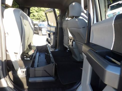 Certified 2017 Ford F250 XLT w/ XLT Value Package AWD/4WD image 34