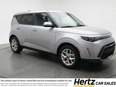 Used 2025 Kia Soul LX w/ LX Technology Package image 1