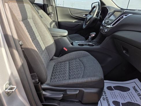 Used 2022 Chevrolet Equinox LT AWD/4WD image 42