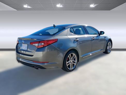 Used 2013 Kia Optima SX w/ Limited Pkg image 8