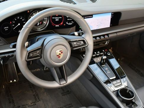 Used 2022 Porsche 911 Carrera 4S image 56