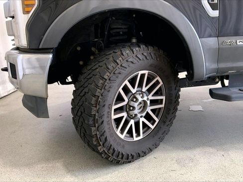 Used 2018 Ford F250 Lariat w/ Lariat Value Package AWD/4WD image 20