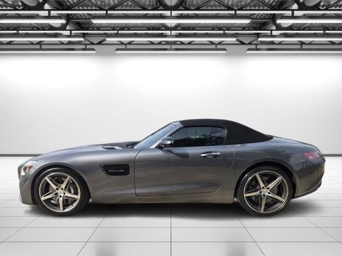 Used 2018 Mercedes-Benz AMG GT Roadster image 6