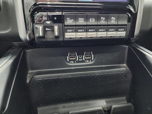 Used 2023 RAM 3500 Laramie w/ Night Edition image 45