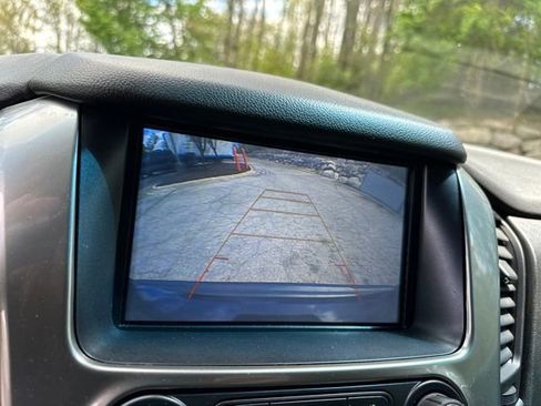 Used 2018 Chevrolet Suburban LS w/ Enhanced Driver Alert Package RWD image 20