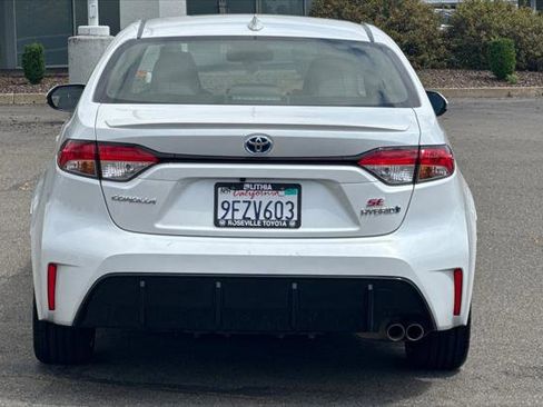 Certified 2023 Toyota Corolla SE w/ Carpet Mat Package (TMS) FWD image 8
