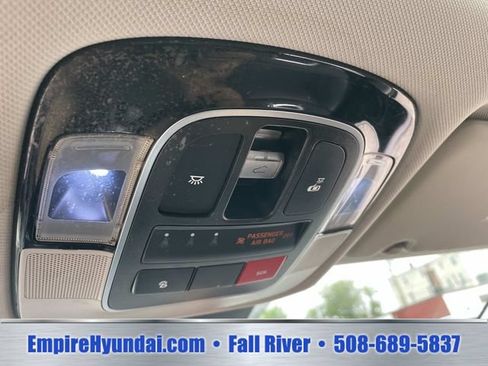 Used 2024 Hyundai Tucson Limited AWD/4WD image 26