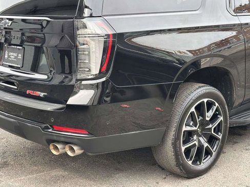 Used 2025 Chevrolet Suburban RST w/ Comfort Package image 29