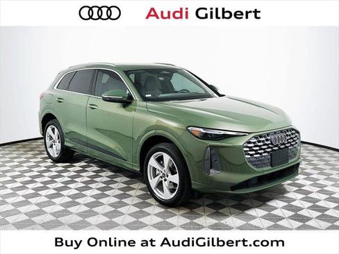 Certified 2025 Audi Q5 Premium Plus w/ Premium Plus AWD/4WD image 1