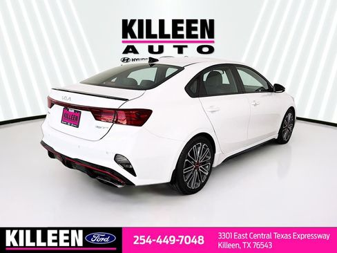 Used 2023 Kia Forte GT w/ GT2 Package FWD image 9