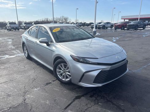 Certified 2025 Toyota Camry LE FWD image 2