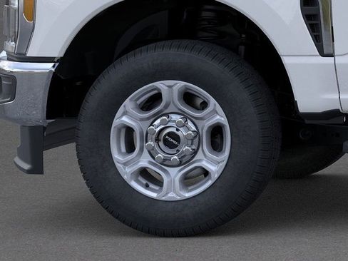 New 2026 Ford F250 XLT w/ Snow Plow/Camper Package image 19