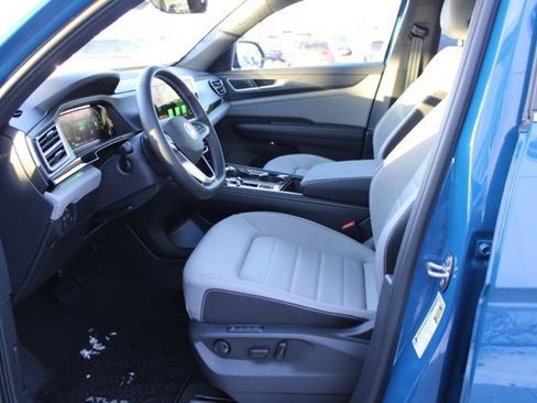 New 2026 Volkswagen Atlas Cross Sport SEL AWD/4WD image 10