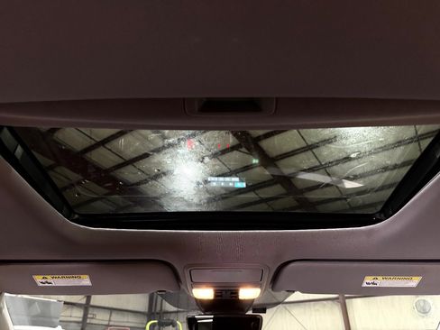 Used 2021 Honda Odyssey EX-L image 26