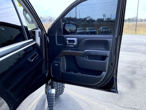 Used 2018 GMC Sierra 1500 Denali image 16