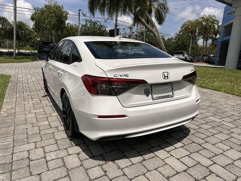 Used 2023 Honda Civic Sport image 34