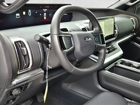 New 2026 Ford Expedition Tremor image 3