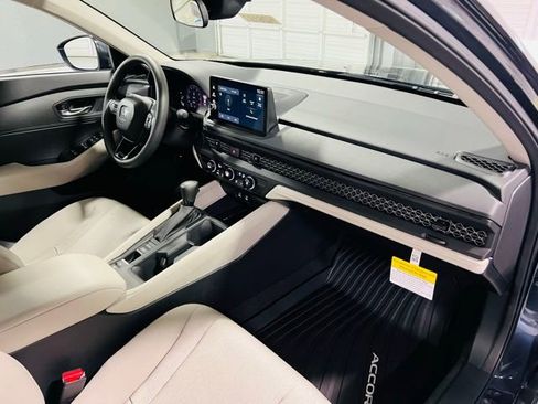 New 2026 Honda Accord LX image 30