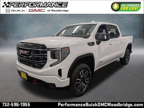 Used 2025 GMC Sierra 1500 AT4 w/ Technology Package AWD/4WD image 1