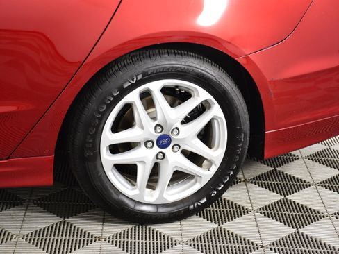 Used 2016 Ford Fusion SE FWD image 49